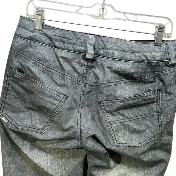Burton Women’s “The Jean” Gore-Tex Snowboard Pants size Small - Picture 4 of 13